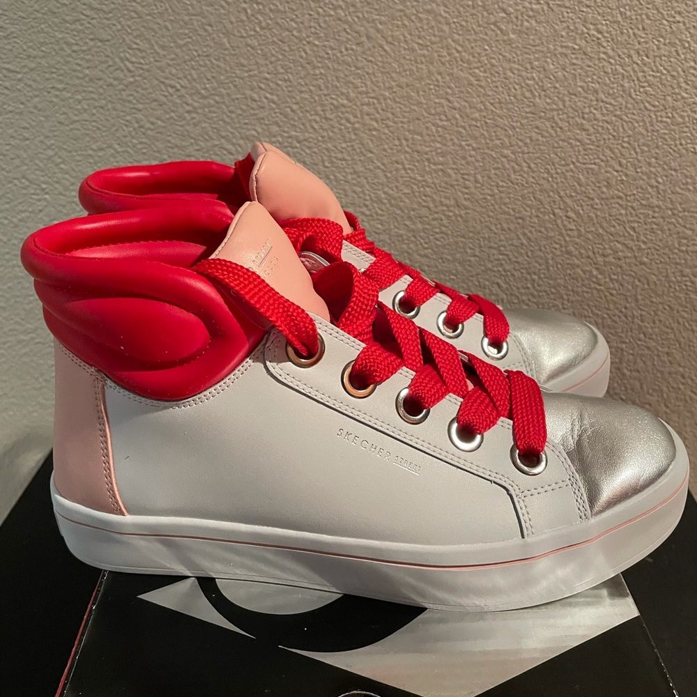 Women’s New Sketchers Hightop Athletic Shoes